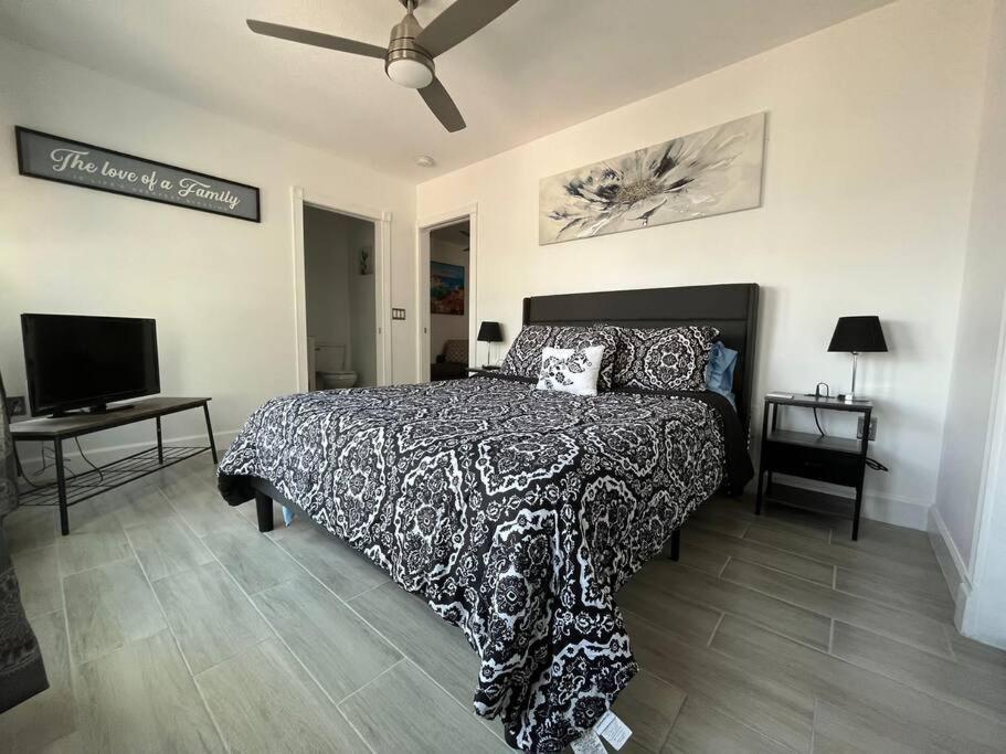 Port St. Lucie Port Saint Lucie A Little Piece Of Heaven- Peaceful Lake View Apartment- 1 Min From I95 And Turnpike מראה חיצוני תמונה